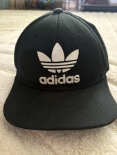ADIDAS Originals Men  s Trefoil Chain Snapback Hat Black/White