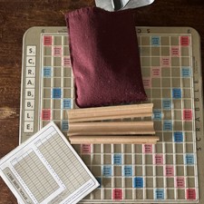 VINTAGE 1989 Milton Bradley 4034 Scrabble Del...
