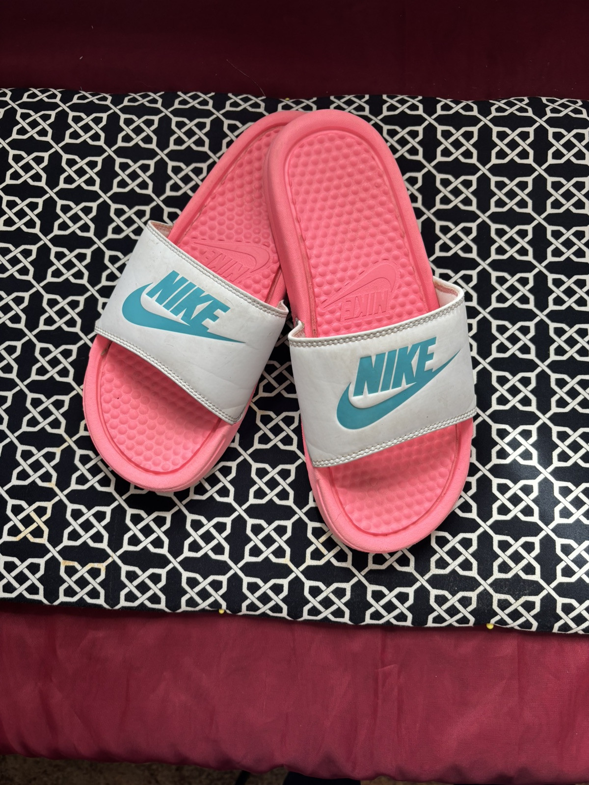 Nike Comfort Slide Sandals for Men and Women-image