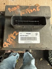 2010-12 GMC Acadia Fuel System Control Module (Rear Crossmember) 20791901