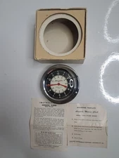 VINTAGE AIRGUIDE MARINE CLOCK 7 JEWELS -8 DAY