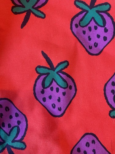 NWT Hanna Andersson Printed Capri Leggings Red Strawberry Size 100 cm US 4 - Picture 3 of 3