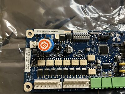 Carrier CEPL130567‑03‑R Driver Board 32GB500442EE OEM Control