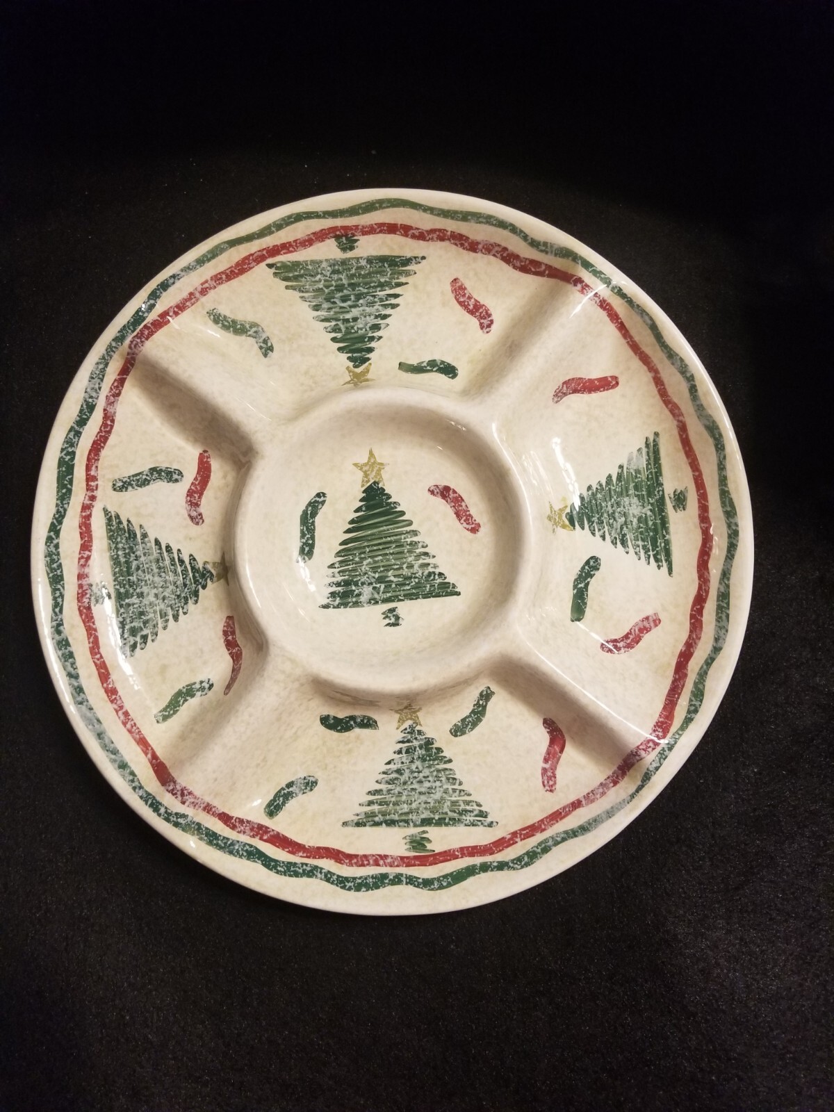 NWOT HausenWare Christmas Holiday 14-3/4" Diameter Chip And Dip Sectioned Server