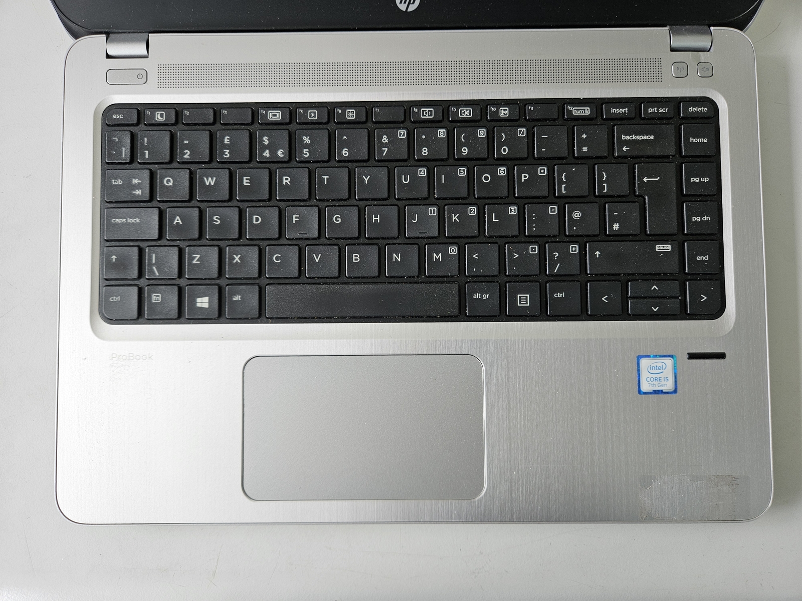 Foto 2 di 6
