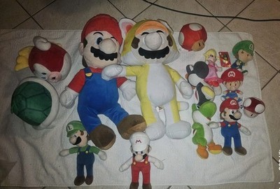 14-Super Mario Bros Yoshi, Luigi, Mushroom And More