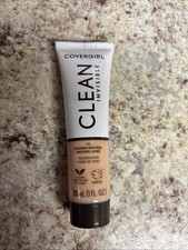 CoverGirl Clean Invisible Vegan Foundation 115 Golden SMALL BUSINESS