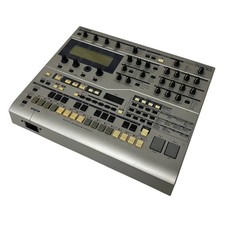 YAMAHA RS7000 Drum Machine Sequencer Sampler GrooveBox 100V 50/60Hz Japan