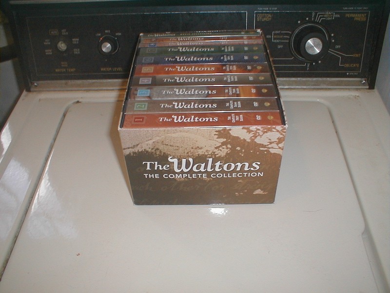 The Waltons-Richard Thomas; LIKE NEW DVD;Complete series