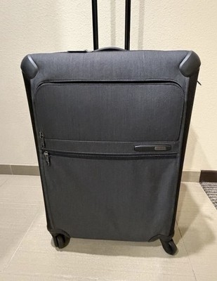 New TUMI Short Trip Expandable 4 Wheeled Suitcase Gray Bag Luggage Travel 26 