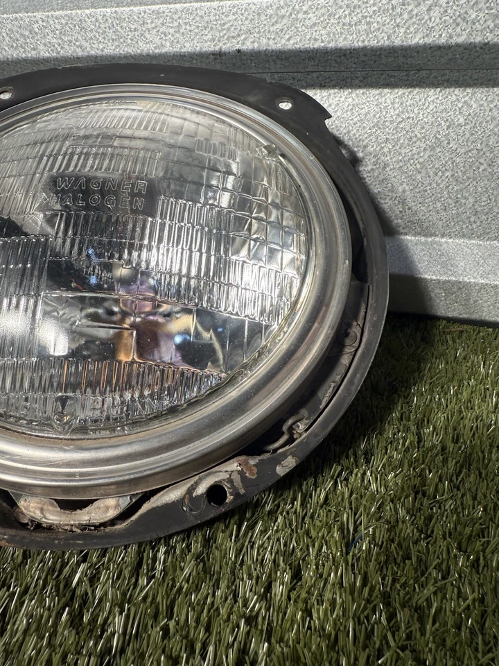 Volvo 164E 160 Series 1969-1975 izquierda izquierda izquierda faro conductor canastilla carcasa OEM Foto 4 de 4