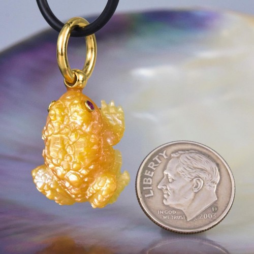 Toad Frog Pendant Golden Mother-of-Pearl Ruby Gold Vermeil Sterling Silver 5.81g - Picture 13 of 13