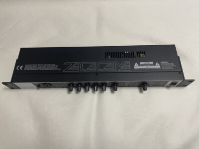 Excellent! ZOOM RFX-1100 Digital Reverb Guitar Multi Effects 1U