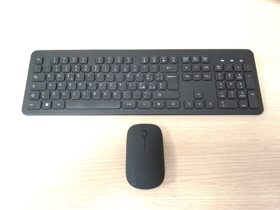 ELEGANTE KIT MOUSE E TASTIERA WIRELESS BLACK - Immagine 3 di 3