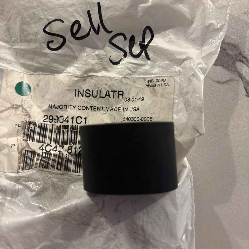 Aislador de goma genuino Ford 4C4Z-8125-AB se adapta a montaje F-250 F-350 Super Duty OEM Foto 3 de 4