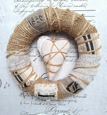 Kranz altes Leinen Vintage Schmuckstück , Shabby Chik , Herz , Stoffkranz Unikat