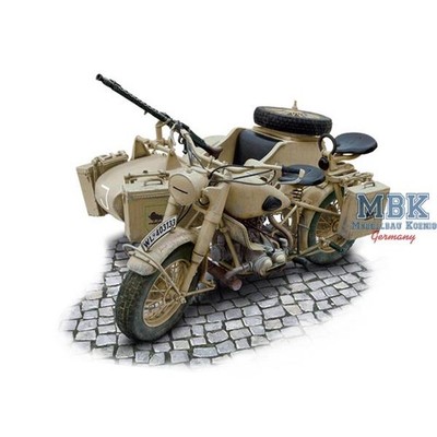 ITALERI IT7403 BMW R75 with Sidecar (1:9)