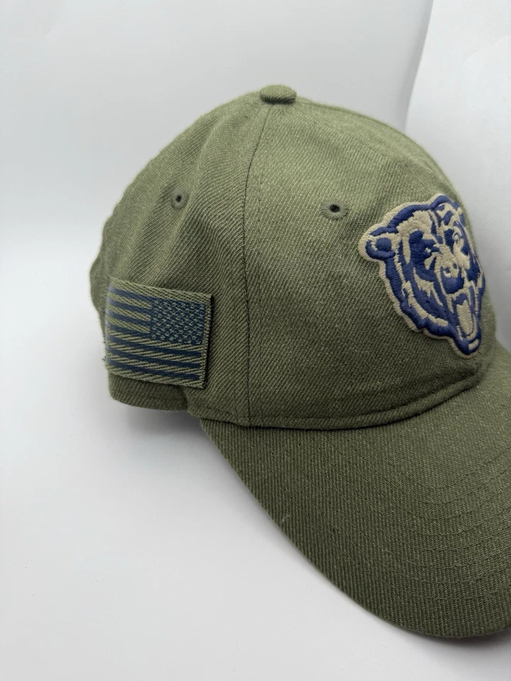 Chicago Bears мужские с ремешком на спине зеленые New Era Salute To Service рак молочной железы NFL - Изображение 2 из 4