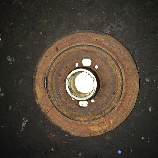 92 93 94 95 96 97 98 99 00 01 02 03 DODGE DAKOTA BALANCEADOR ARMÓNICO 6-239 Foto 2 de 2