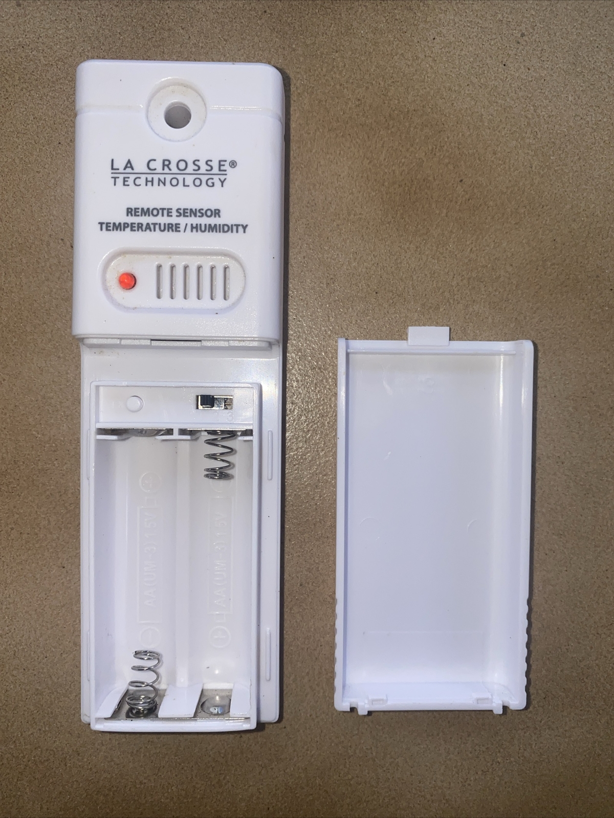 LA Crosse Technology Remote Sensor Temperature Humidity Model TX141TH