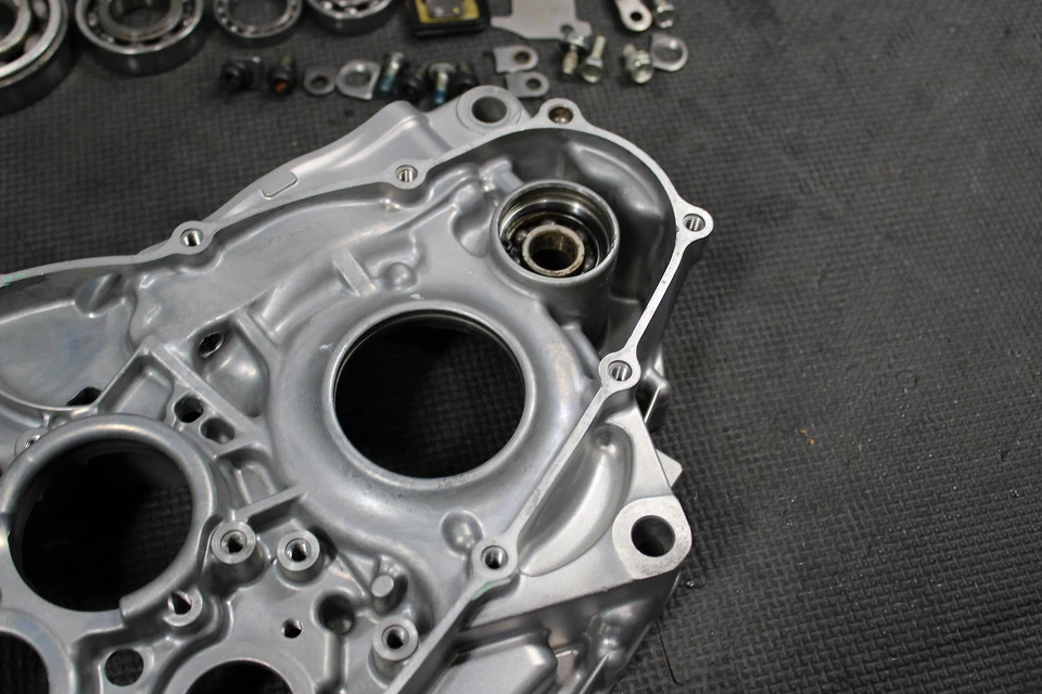 Honda CRF450R 2013 OEM motor derecho cárter cárter bloque de cárter Foto 4 de 4