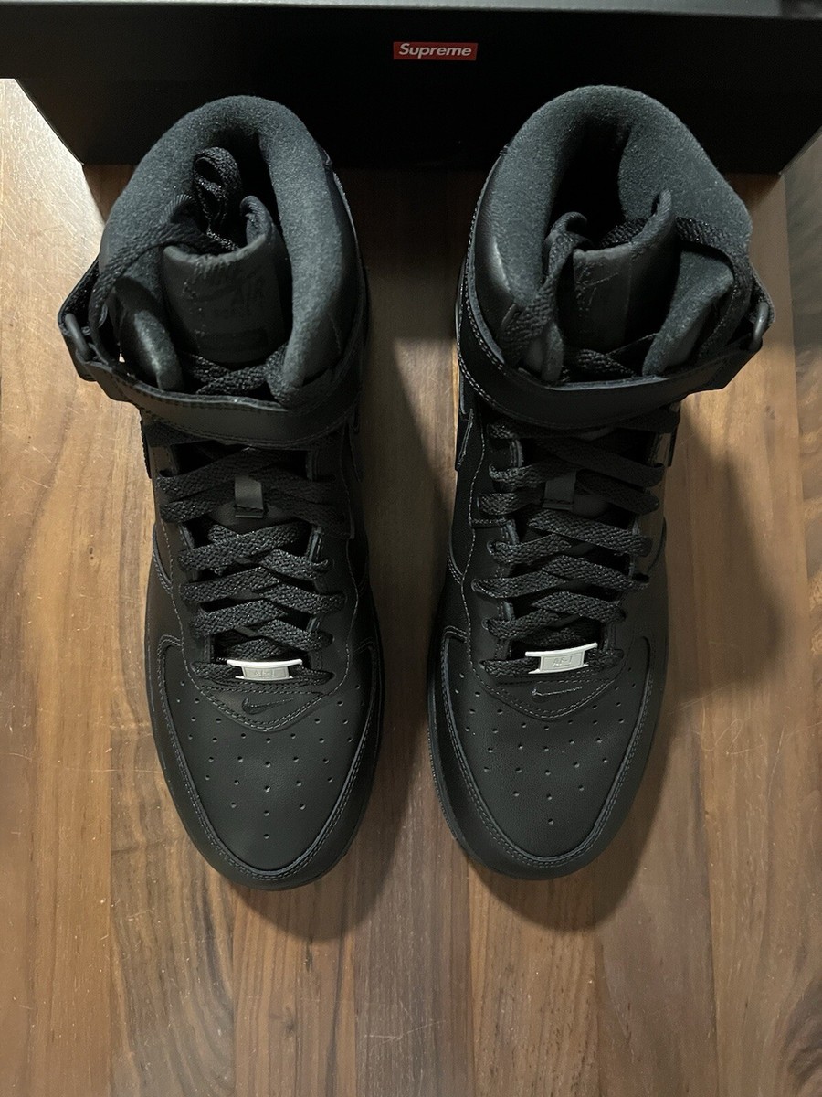 SUPREME X NIKE AIR FORCE 1 AF1 MID 'BOX LOGO - TRIPLE BLACK SUPREME X NIKE AIR FORCE 1 AF1 MID 'BOX LOGO - TRIPLE BLACK