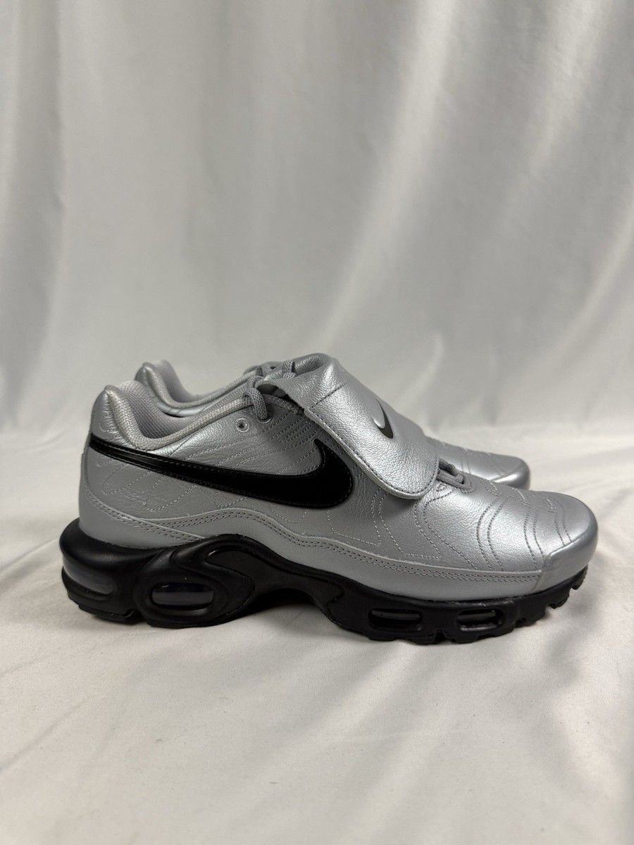 Nike Air Max Plus Tiempo Wolf Gray Black Silver HM6850-001 Mens