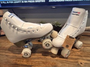 Tempish Classic Quad Roller Skates White EU 40 US 7.5 Classic Model XK-6