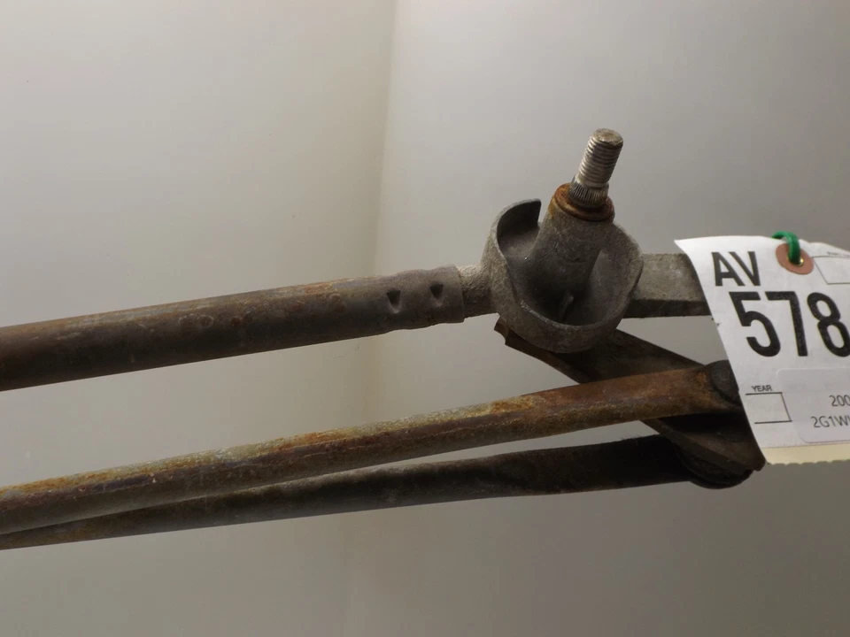 2006–2016 Chevrolet Impala Windshield Wiper Linkage Front Used OEM 19120737 - Изображение 4 из 4