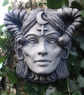 Lilith Dunkle Göttin Garten Wandbehang Ornament Dekoration Handarbeit Heidnische Kunst