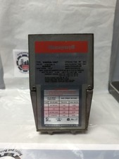 HONEYWELL,V4055A 1007,POWER GAS ACTUATOR 110/120V 50/60HZ PRE-OWNED