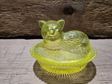 Vintage Westmoreland Vaseline Art Glass Uranium Cat on the Nest Glows 5 1/2 inch