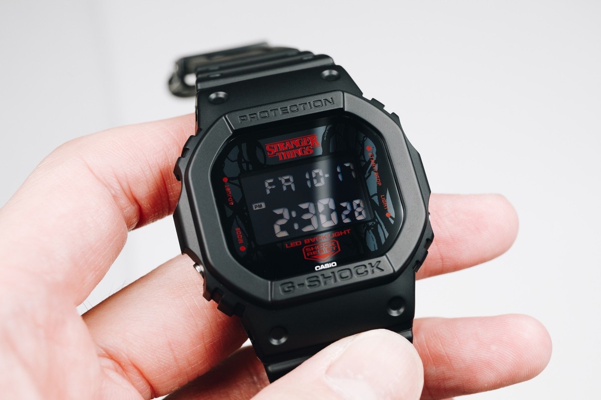 CASIO G-SHOCK DW-5600STT-1JR Stranger Things Collab Netflix 2025