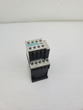 Siemens 3RH1140-1BB40 Contactor With 3RH1911-1FA22 Contact Block