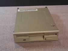 Mitsumi / Newtronics D359T7 3.5  1.44MB Flopp...