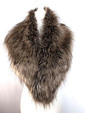 Woman's Brown Faux Fur Stole Fuzzy Shrug / Shawl Wrap for Fall  Winter