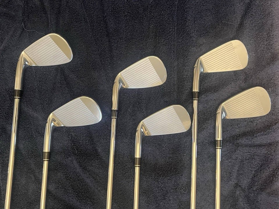 RARO-Taylor Made R Bladez 5-PW - ¡Apenas usado! A 9,5 sobre 10 Foto 2 de 4