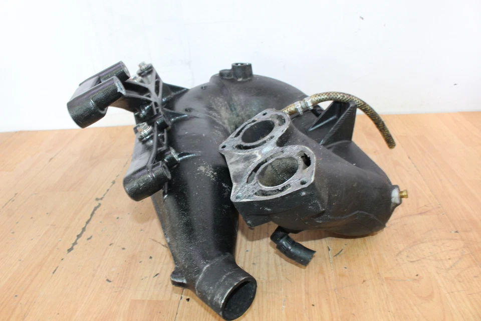 Tigershark Daytona 770 1996 tubo de escape/colector de escape con montaje Foto 3 de 4