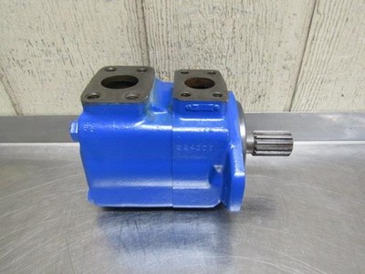 OEM Vickers 25V17A29-C-10L Hydraulic Vane Pump 17 GPM @ 1200 RPM 3.37 cu.in