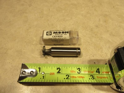 MOON CUTTER CKY400 HSCO WOODRUFF KEYSEAT CUTTER 5/8 X 3/32, 8T, 1/2'' SHK, AA0217