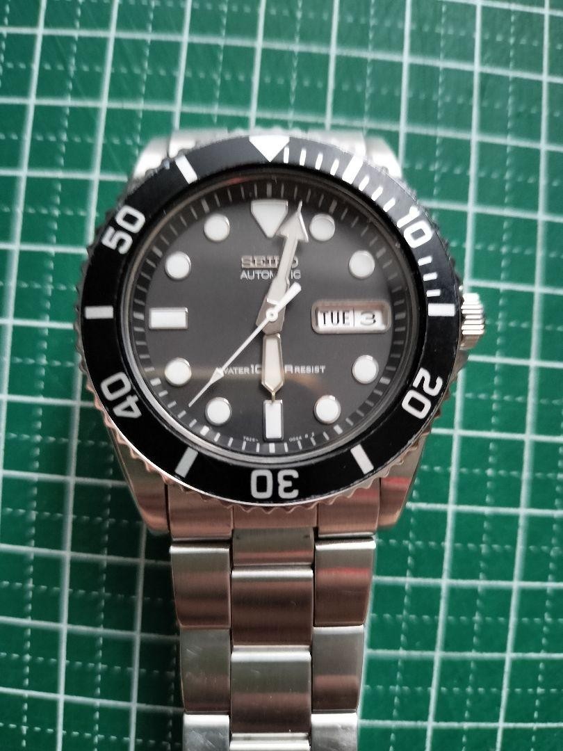 Seiko 200M Waterproof Automatic Winding Watch Black Dial Operation Confirmed
