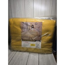 Vintage 70s Chatham Esmond Sublime Blanket Yellow Fiber Woven Satin Trim 72x90