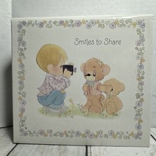 Hallmark Precious Moments Vintage Snapshots Photo Album Fits 4" x 6" 2001