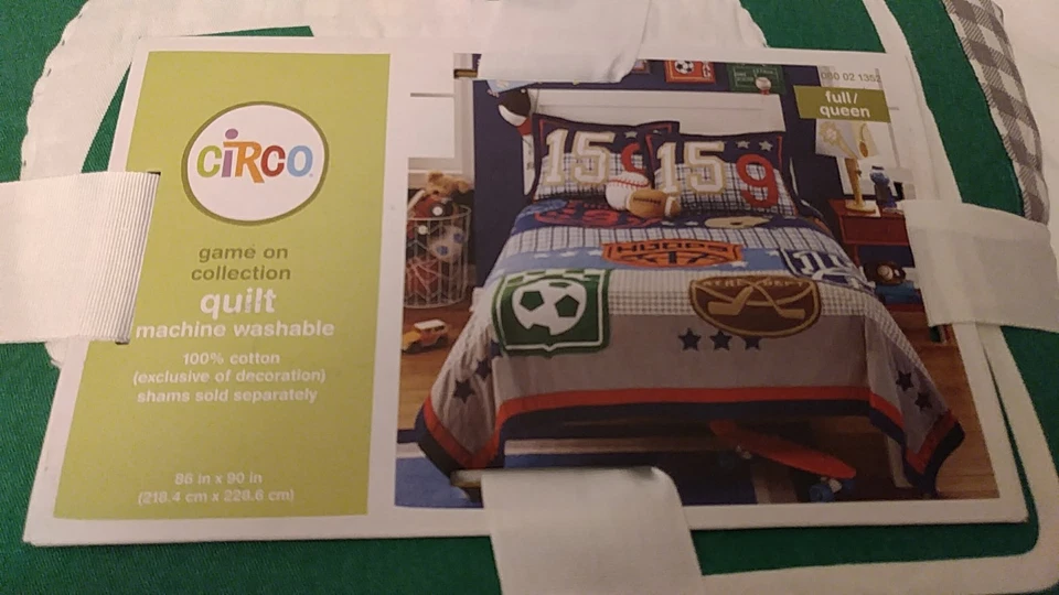 Circo Game On Sports Full/Queen Size Quilt Bedding Soccer Hockey Baseball NEW - Image 3 of 4