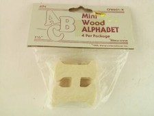 Wangs Mini Wood Alphabet Letter H 1.5-Inch Made in Taiwan 46975459528 CPW601-H