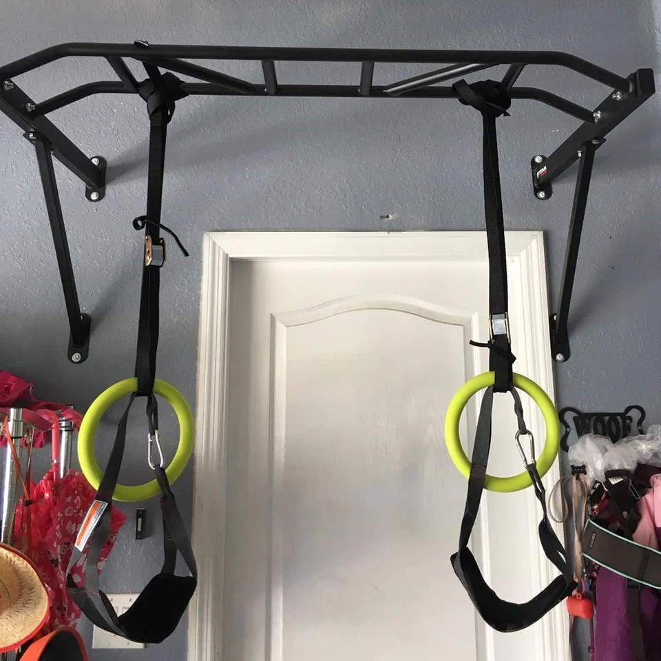 Barra Pull-Up Titan Fitness Multi-Grip Montada en la Pared, Agarre Ancho 48", Clasificado 600 LB Foto 3 de 4
