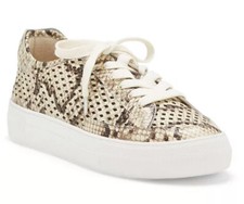 Womens Vince Camuto Karshey lace up shoe/sneaker New size 8.5