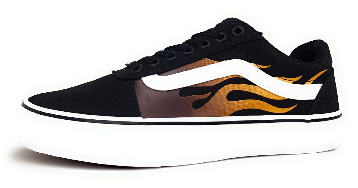 Кроссовки Vans Ward Deluxe Sportschuhe Herren Trainingsschuhe Schwarz Freizeit 16490₽