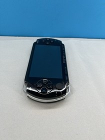 Sony PSP-1000 PlayStation Portable Handheld Console Black w/ Power Cable 2 Games