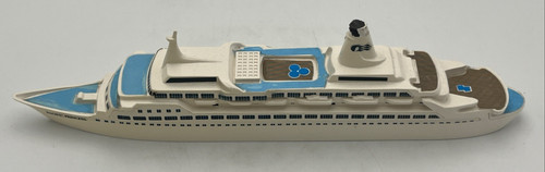 1984 Montego Products Pacific Princess the Love Boat Resin Plastic Ship 13"